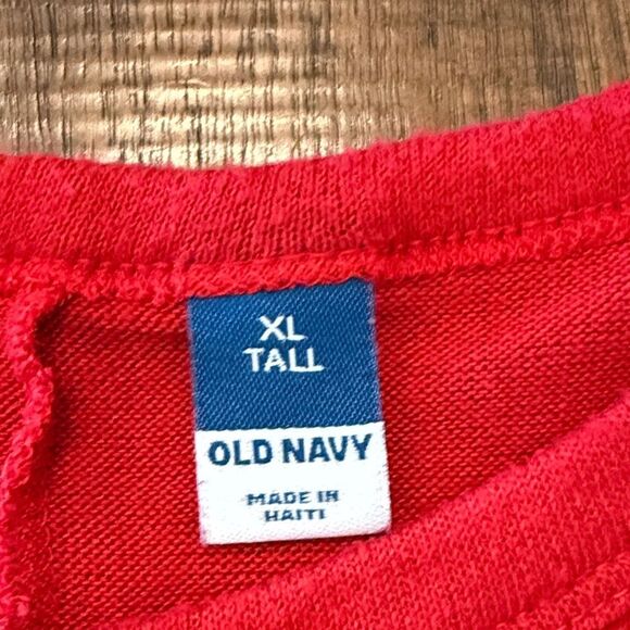 Old Navy Bright Red Top - Picture 2 of 6